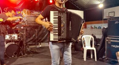 Feira do Lar da Providência terá apresentação de Chico Forrozado neste sábado